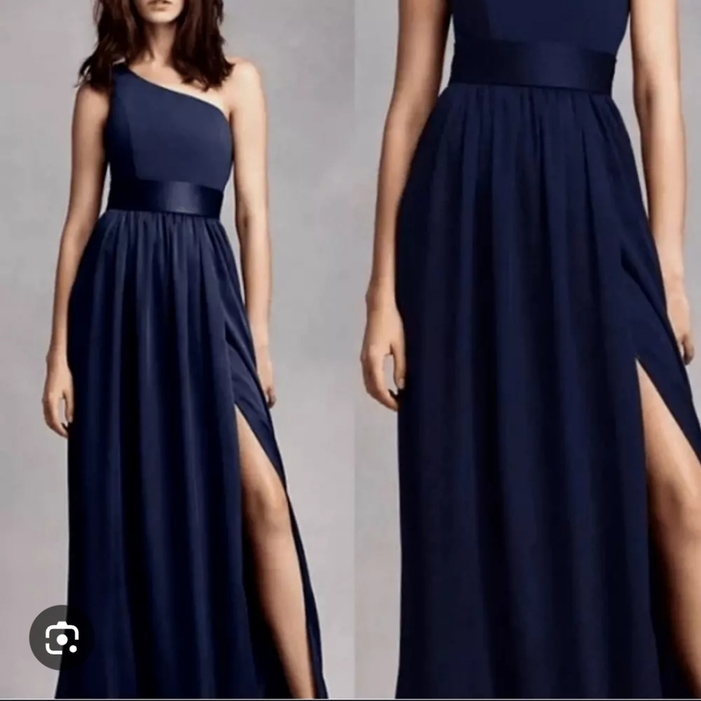 Vera Wang black formal gown